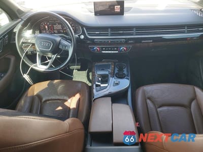 Zdjęcie 8 z 12 samochodu: 2017 AUDI Q7 PREMIUM PLUS VIN:WA1LAAF75HD018061 - miniatura