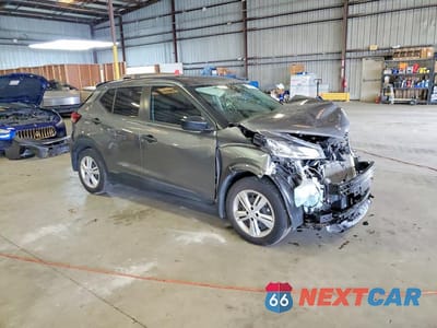 Czwarte zdjęcie samochodu z boku: 2024 NISSAN KICKS S VIN:3N1CP5BV3RL478902 - miniatura