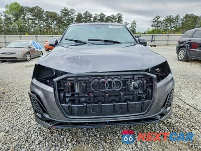 Piąte zdjęcie samochodu w środku: 2025 AUDI Q7 PRESTIGE VIN:WA1VVBF7XSD025727 - miniatura