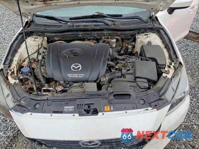 Zdjęcie 11 z 12 samochodu: 2018 MAZDA 3 SPORT VIN:3MZBN1U75JM198609 - miniatura