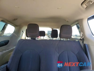 Zdjęcie 10 z 13 samochodu: 2019 CHRYSLER PACIFICA L VIN:2C4RC1AG2KR509550 - miniatura