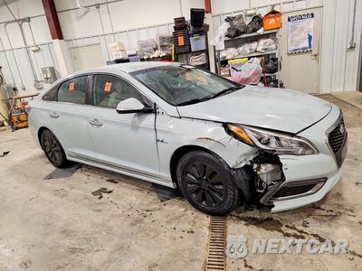 Czwarte zdjęcie samochodu z boku: 2016 HYUNDAI SONATA HYBRID SE VIN:KMHE24L12GA024831 - miniatura