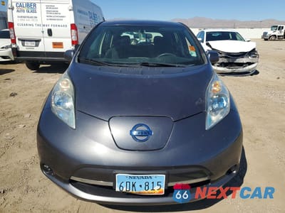 Piąte zdjęcie samochodu w środku: 2013 NISSAN LEAF S VIN:1N4AZ0CPXDC413329 - miniatura
