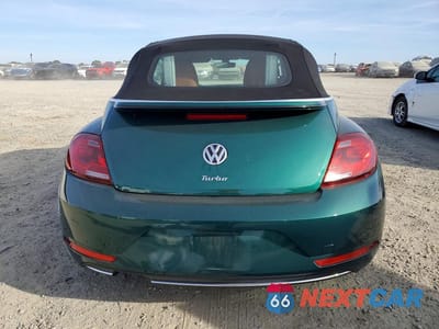 Zdjęcie 6 z 12 samochodu: 2017 VOLKSWAGEN BEETLE S VIN:3VW517AT1HM813504 - miniatura