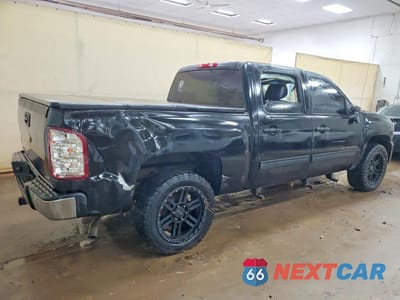 Trzecie zdjęcie samochodu z tyłu: 2012 CHEVROLET SILVERADO K1500 LTZ VIN:1GCPKTE76CF174947 - miniatura