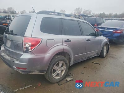 Trzecie zdjęcie samochodu z tyłu: 2010 SUBARU FORESTER XS VIN:JF2SH6BC3AH767762 - miniatura