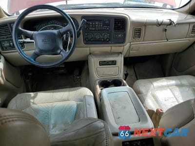Zdjęcie 8 z 12 samochodu: 2002 CHEVROLET TAHOE K1500 VIN:1GNEK13Z92J343653 - miniatura