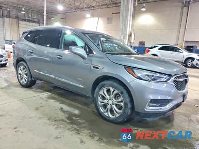 Czwarte zdjęcie samochodu z boku: 2018 BUICK ENCLAVE AVENIR VIN:5GAEVCKW0JJ199915 - miniatura