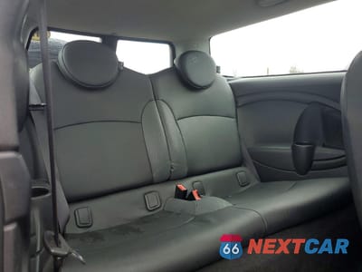 Zdjęcie 10 z 12 samochodu: 2010 MINI COOPER CLUBMAN VIN:WMWML3C58ATX38434 - miniatura