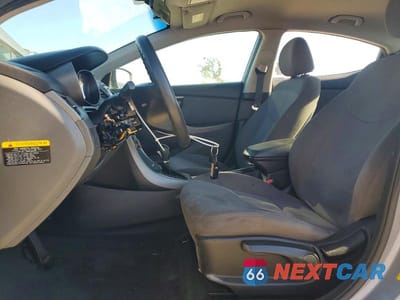 Zdjęcie 7 z 11 samochodu: 2016 HYUNDAI ELANTRA SE VIN:5NPDH4AE0GH749261 - miniatura