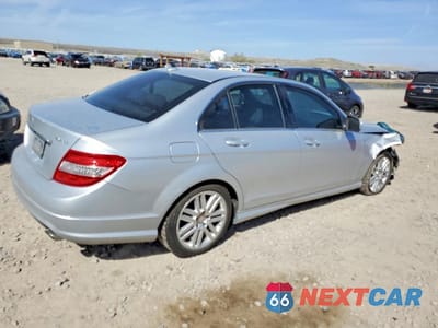 Trzecie zdjęcie samochodu z tyłu: 2008 MERCEDES-BENZ C 300 4MATIC VIN:WDDGF81XX8F104176 - miniatura