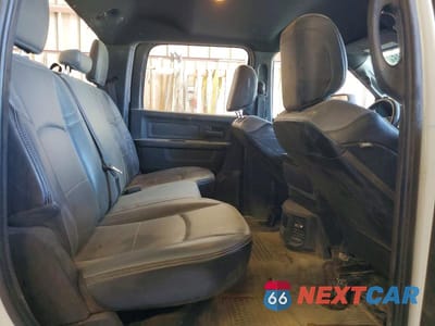 Zdjęcie 10 z 12 samochodu: 2023 RAM 2500 VIN:3C6UR5HJ7PG543294 - miniatura