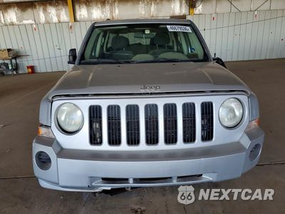Piąte zdjęcie samochodu w środku: 2010 JEEP PATRIOT SPORT VIN:1J4NT2GB3AD660151 - miniatura