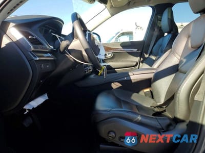 Zdjęcie 7 z 12 samochodu: 2019 VOLVO XC90 T6 MOMENTUM VIN:YV4A22PK6K1421801 - miniatura