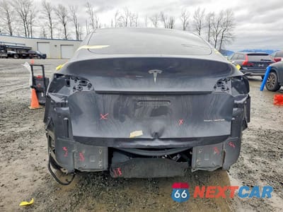 Zdjęcie 6 z 14 samochodu: 2024 TESLA MODEL Y VIN:7SAYGAEE3RF036372 - miniatura