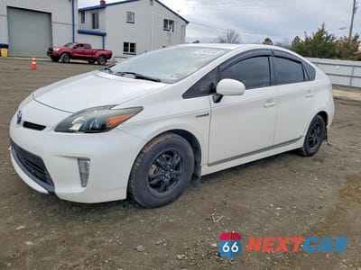 2013 TOYOTA PRIUS THREE JTDKN3DU2D5690237 - główne zdjęcie licytacji z USA - miniatura