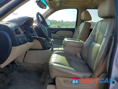 Zdjęcie 7 z 14 samochodu: 2008 CHEVROLET TAHOE K1500 VIN:1GNFK13078R105851 - miniatura