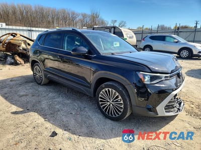 Czwarte zdjęcie samochodu z boku: 2025 VOLKSWAGEN TAOS SE VIN:3VVEC7B24SM023710 - miniatura