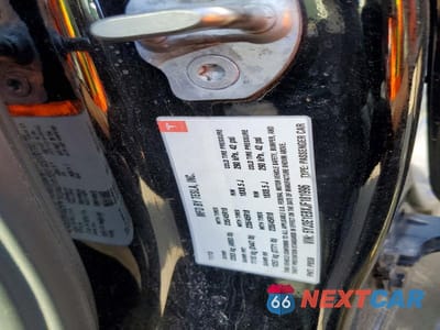 Zdjęcie 13 z 13 samochodu: 2018 TESLA MODEL 3 VIN:5YJ3E1EBXJF181996 - miniatura