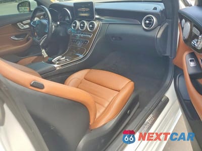 Zdjęcie 8 z 13 samochodu: 2017 MERCEDES-BENZ C 300 VIN:WDDWJ4JBXHF346702 - miniatura
