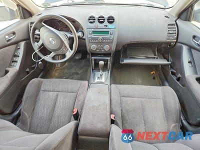 Zdjęcie 8 z 12 samochodu: 2012 NISSAN ALTIMA BASE VIN:1N4AL2APXCN453672 - miniatura