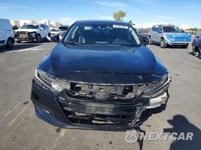 Piąte zdjęcie samochodu w środku: 2019 HONDA ACCORD EXL VIN:1HGCV2F51KA030989 - miniatura