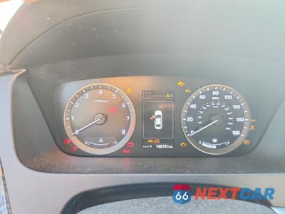 Zdjęcie 9 z 12 samochodu: 2017 HYUNDAI SONATA LIMITED VIN:5NPE34AF2HH526863 - miniatura