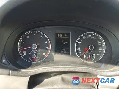 Zdjęcie 9 z 12 samochodu: 2012 VOLKSWAGEN PASSAT S VIN:1VWAP7A30CC056960 - miniatura