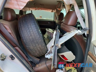 Zdjęcie 10 z 12 samochodu: 2014 SUBARU OUTBACK 2.5I LIMITED VIN:4S4BRCPC5E3273193 - miniatura