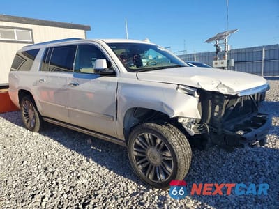 Czwarte zdjęcie samochodu z boku: 2019 CADILLAC ESCALADE ESV PLATINUM VIN:1GYS4KKJ6KR157958 - miniatura