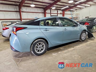 Trzecie zdjęcie samochodu z tyłu: 2022 TOYOTA PRIUS LE VIN:JTDKAMFU8N3165078 - miniatura