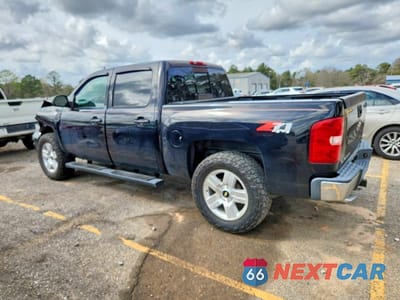 Drugie zdjęcie samochodu z przodu: 2007 CHEVROLET SILVERADO K1500 CREW CAB VIN:3GCEK13M97G510082 - miniatura