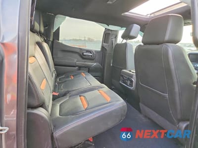 Zdjęcie 10 z 12 samochodu: 2021 GMC SIERRA K1500 AT4 VIN:1GTU9EET4MZ279560 - miniatura