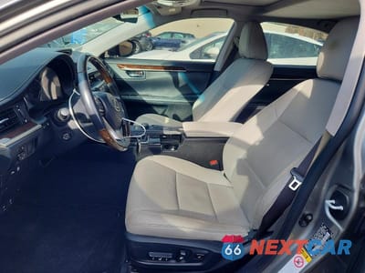 Zdjęcie 7 z 12 samochodu: 2016 LEXUS ES 350 VIN:JTHBK1GG7G2237318 - miniatura