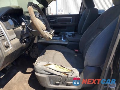 Zdjęcie 7 z 11 samochodu: 2013 RAM 1500 SLT VIN:1C6RR6LT4DS513386 - miniatura