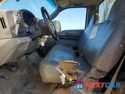 Zdjęcie 7 z 11 samochodu: 2005 FORD F350 SRW SUPER DUTY VIN:1FDSF34545ED23553 - miniatura