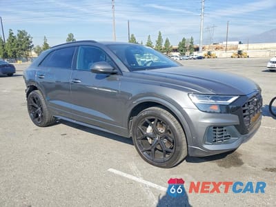 Czwarte zdjęcie samochodu z boku: 2021 AUDI Q8 PREMIUM VIN:WA1AVAF11MD034257 - miniatura