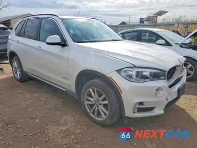 Czwarte zdjęcie samochodu z boku: 2015 BMW X5 XDRIVE35I VIN:5UXKR0C57F0K61820 - miniatura