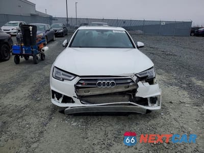 Piąte zdjęcie samochodu w środku: 2019 AUDI S4 PRESTIGE VIN:WAUC4AF45KA081816 - miniatura