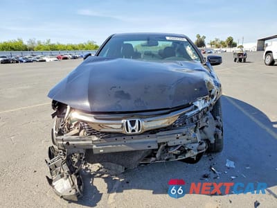 Piąte zdjęcie samochodu w środku: 2017 HONDA ACCORD EXL VIN:1HGCT2B87HA005965 - miniatura