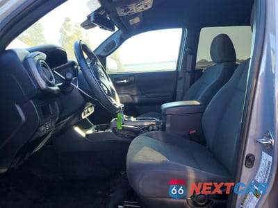 Zdjęcie 7 z 11 samochodu: 2019 TOYOTA TACOMA TRD OFF-ROAD VIN:3TMCZ5AN1KM211802 - miniatura