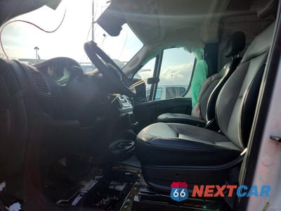 Zdjęcie 7 z 12 samochodu: 2025 RAM PROMASTER 3500 DELIVERY VAN VIN:3C6MRVHGXSE551625 - miniatura