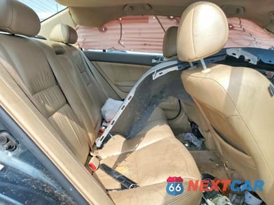 Zdjęcie 10 z 12 samochodu: 2004 HONDA ACCORD EX VIN:1HGCM66544A098250 - miniatura