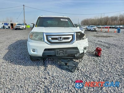 Piąte zdjęcie samochodu w środku: 2009 HONDA PILOT EX VIN:5FNYF48449B045649 - miniatura