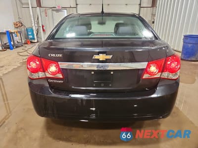 Zdjęcie 6 z 12 samochodu: 2014 CHEVROLET CRUZE LS VIN:1G1PA5SG7E7326324 - miniatura