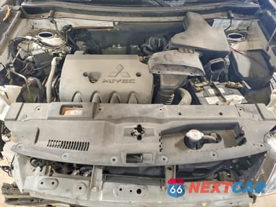 Zdjęcie 12 z 13 samochodu: 2018 MITSUBISHI OUTLANDER ES VIN:JA4AD2A33JZ020988 - miniatura