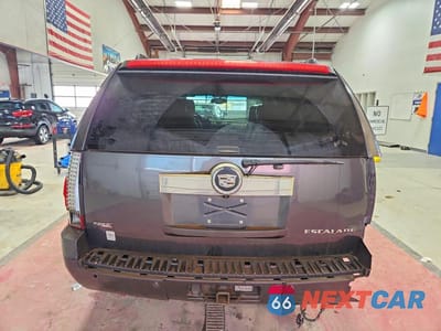 Zdjęcie 6 z 13 samochodu: 2010 CADILLAC ESCALADE VIN:1GYUKAEF6AR180963 - miniatura