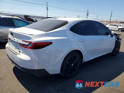 Trzecie zdjęcie samochodu z tyłu: 2025 TOYOTA CAMRY SE VIN:4T1DAACK0SU065262 - miniatura