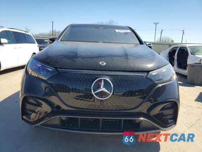 Piąte zdjęcie samochodu w środku: 2024 MERCEDES-BENZ EQE SUV 350 4MATIC VIN:4JGGM1CB6RA048109 - miniatura