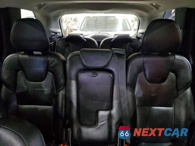 Zdjęcie 10 z 12 samochodu: 2016 VOLVO XC90 T6 VIN:YV4A22PKXG1023059 - miniatura